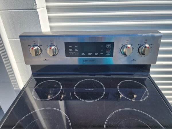 Stainless Samsung Stove #869 NE59TY311SS