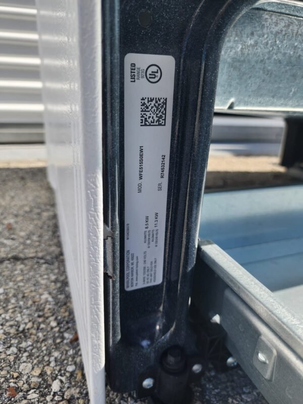 Whirlpool Stove #850 WFE515S0EW1