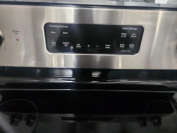GE Stove - #868 JB645RK4SS