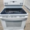 GE Stove #872 JB645DK4WW