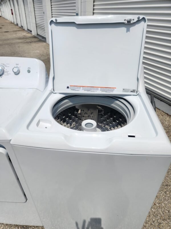 Washer and Dryer GTD42EASJ2WW GE Stove #873