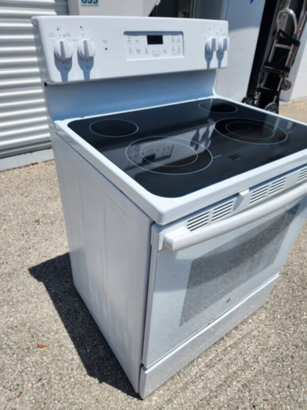 Ge Stove #874 JB645DK3WW