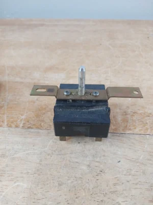 Interruptor de temperatura para lavadora Maytag 8578536-