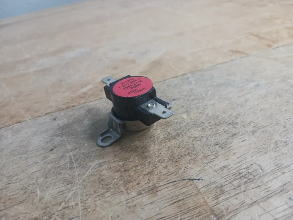 GE Range Thermal Fuse 205c2776P004