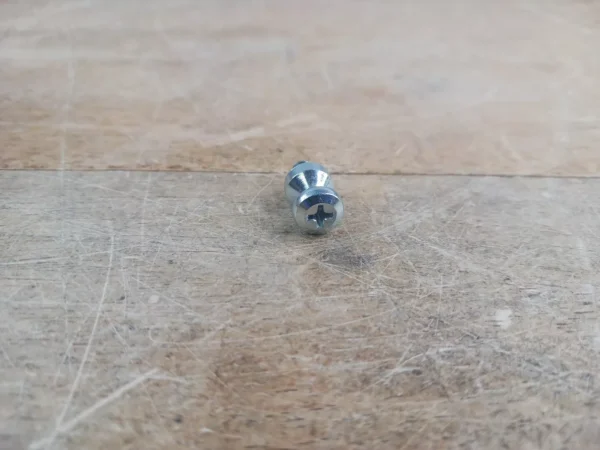 Frigidaire Refrigerator Door Handle Screw 5304519063