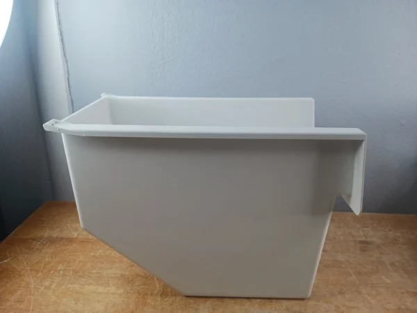 Whirlpool Refrigerator Ice Bucket 2216111