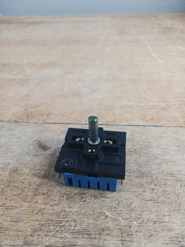 Interruptor infinito para estufa Whirlpool W10888698-