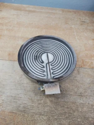 GE Range 8.5in Surface Element 205c2307p003