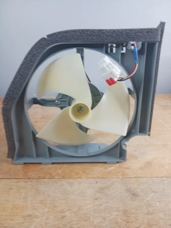 Samsunng Refrigerator Condenser Fan Da97-03145n