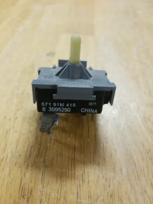 Interruptor de temperatura de secadora Maytag 63095290 (garantía de devolución de dinero)-
