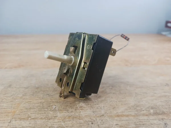 Interruptor de temperatura para secadora Maytag 53-3533-