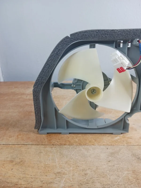 Samsunng Refrigerator Condenser Fan Da97-03145n