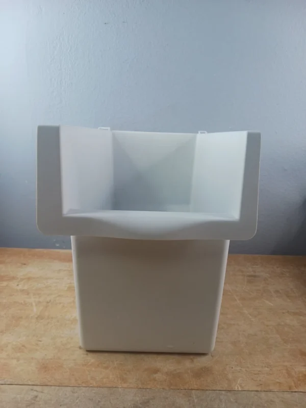 Whirlpool Refrigerator Ice Bucket 2216111