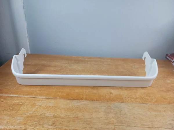 Cubo puerta refrigerador Frigidaire 240338001
