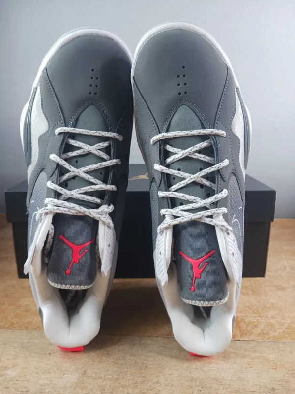 Size 9.5 - Jordan Zoom '92 Cool Grey