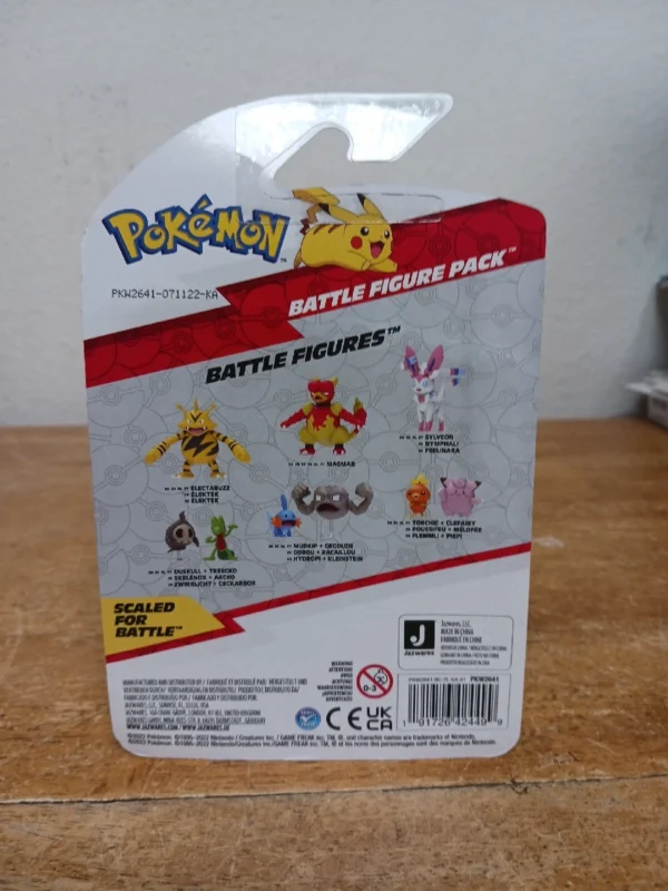 NEW Pokemon CLEFAIRY and TORCHIC - Battle Pack Nintendo Action Figures - NEW