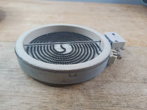 GE Range 6.5in Surface Element 191d6306p001