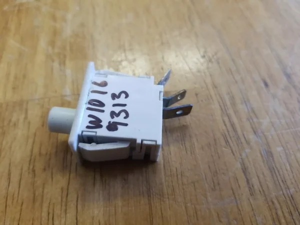Whirlpool Dryer Door Switch W10169313 (Money Back Guarantee)