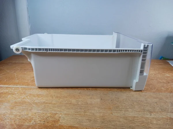 GE Refrigerator RIGHT Crisper Pan Wr32x10894