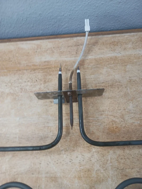 GE Range Broil Element Wb44x45498