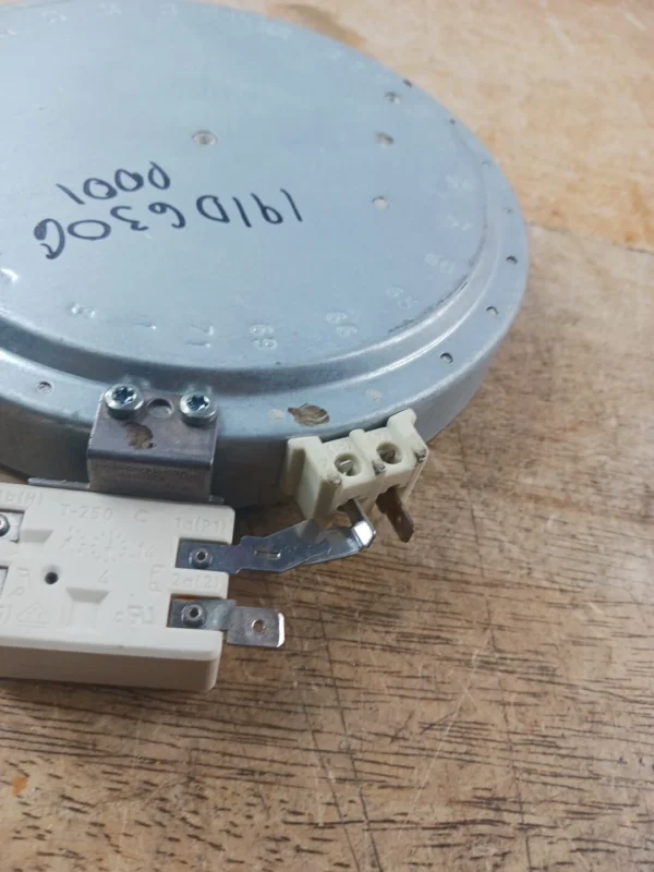 GE Range 6.5in Surface Element 191d6306p001