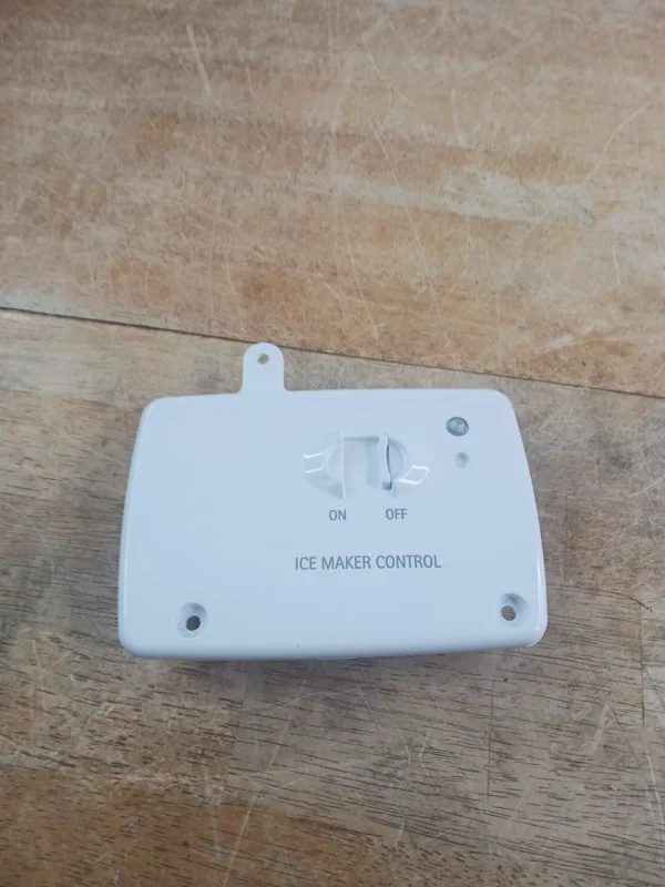 Control para máquina de hielo refrigerador Whirlpool 2198588-