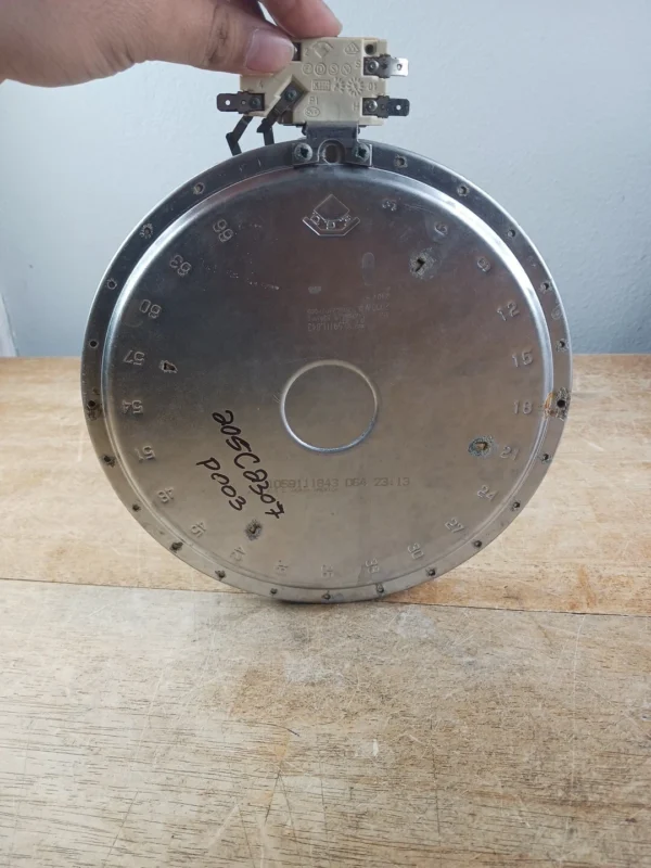 GE Range 8.5in Surface Element 205c2307p003