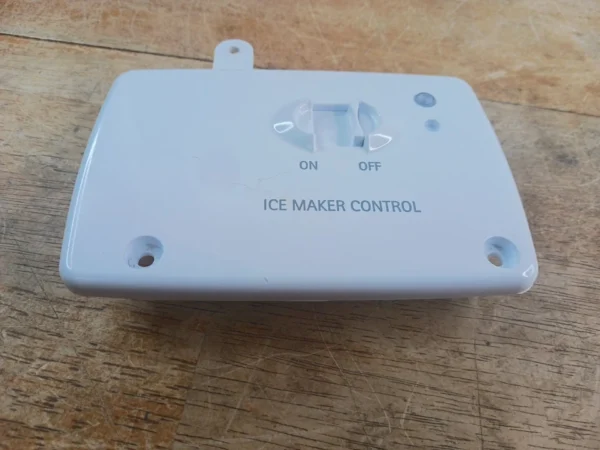 Control para máquina de hielo refrigerador Whirlpool 2198588-