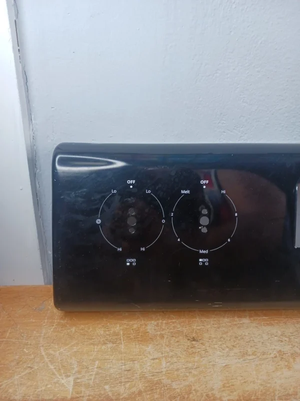 Panel de control de estufa Whirlpool W11027374-