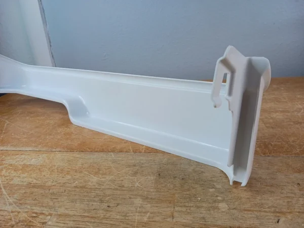 Cubo puerta refrigerador Frigidaire 240337901-