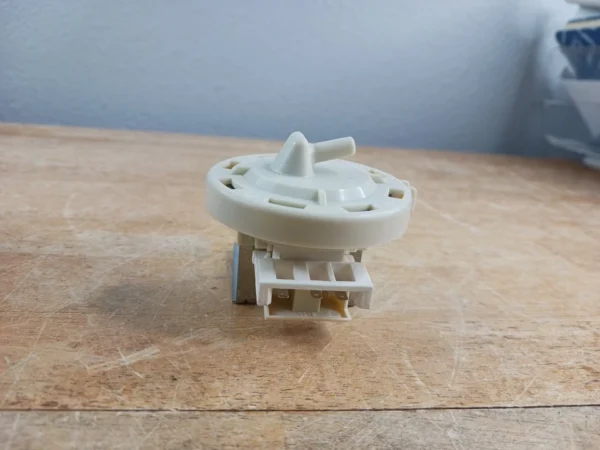 Interruptor de presión para lavadora Lg 6601er1006-