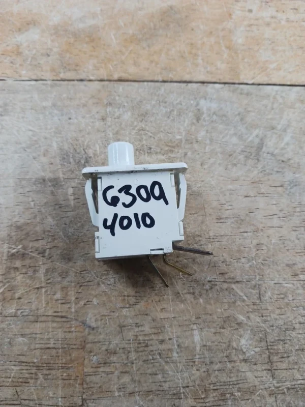 Interruptor de puerta secadora Whirlpool 63094010-