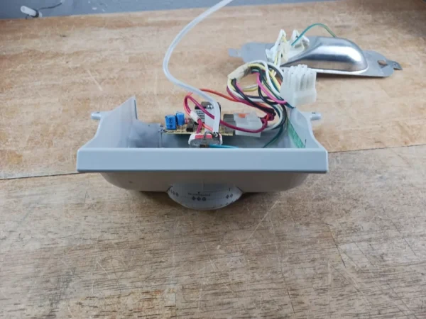 Conjunto de caja de control de refrigerador Whirlpool W10316941