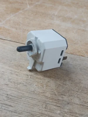 Botón de inicio de secadora Whirlpool 3398094-