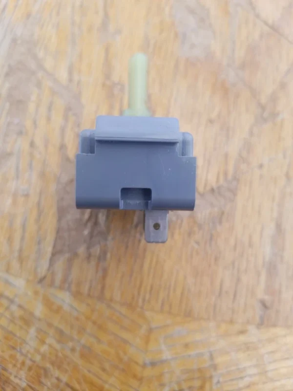 Interruptor de control de lavadora Maytag 62093420-
