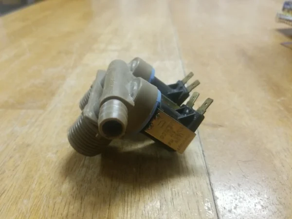 Whirlpool Washer Water inlet Valve 3955673 (Money Back Guarantee)