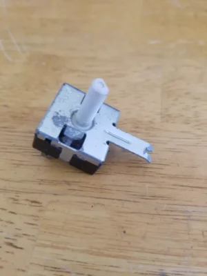 Interruptor selector de secadora GE 572D434P003 (garantía de devolución de dinero)-
