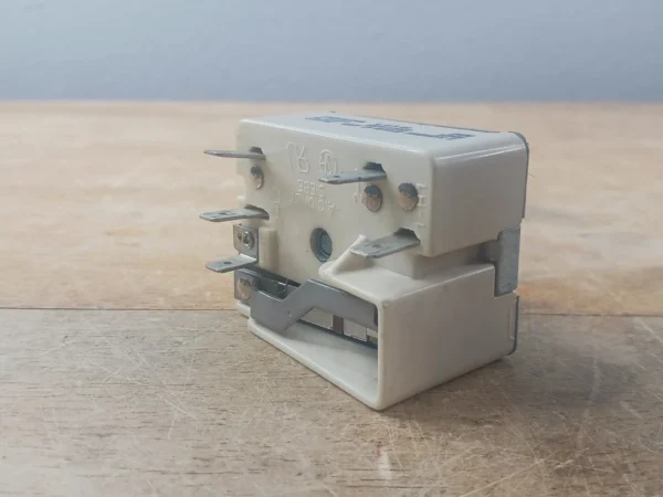 Interruptor GE Range Infinite Wb24t10022 164D1816p06-