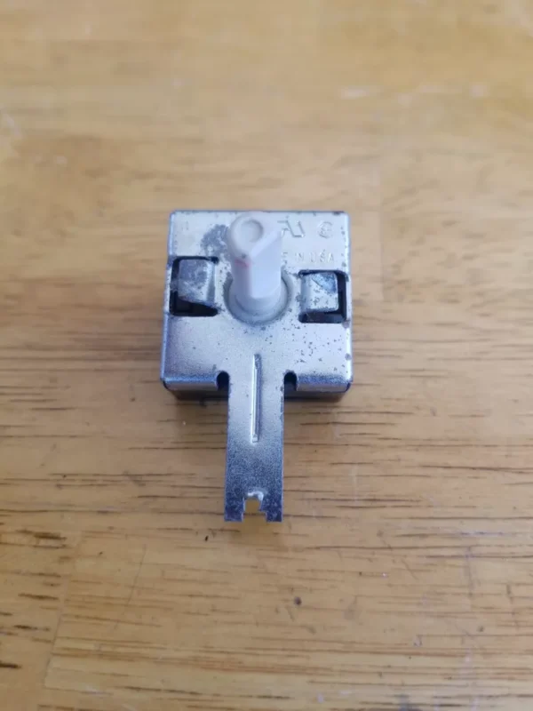 Interruptor selector de secadora GE 572D434P003 (garantía de devolución de dinero)-