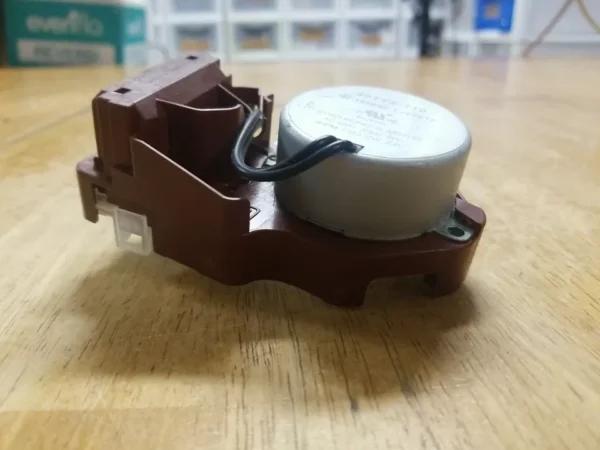 Actuador de lavadora Whirlpool W10006355 (garantía de devolución de dinero)-