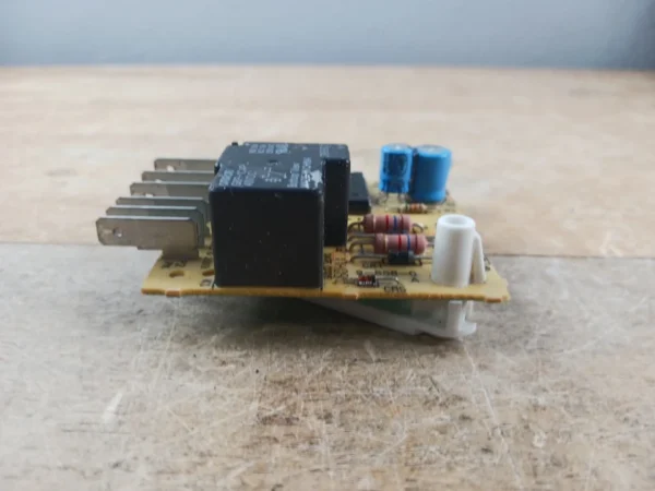 Tablero de control para refrigerador Whirlpool 2303825A-