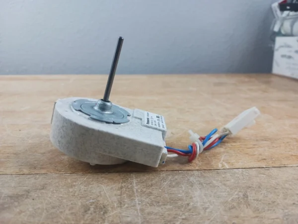Motor ventilador refrigerador Whirlpool W10556724-