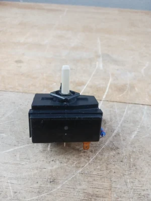 Interruptor de temperatura para secadora Whirlpool 8578354-
