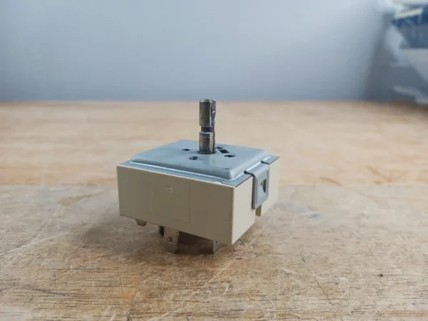 Interruptor quemador de rango GE 191D2990p001-