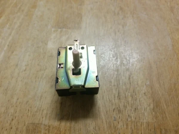Interruptor de ciclo secadora GE 572D437P013 (garantía de devolución de dinero)-
