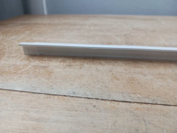 Moldura de puerta de estufa Whirlpool 8523166