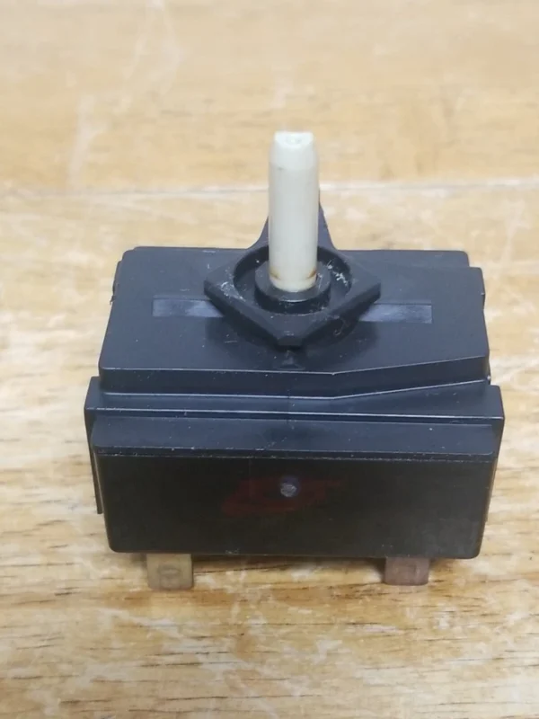 Interruptor de lavadora Whirlpool 3954573 (garantía de devolución de dinero)-