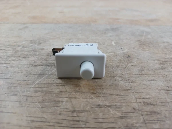 Interruptor de puerta secadora Frigidaire 134813601-