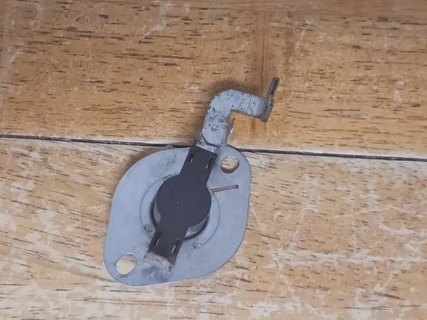 Whirlpool Dryer Thermostat 3977767 (Money Back Guarantee)