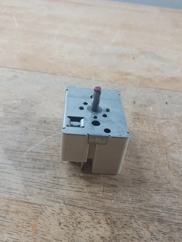 Interruptor Frigidaire Range Infinite 316436001-